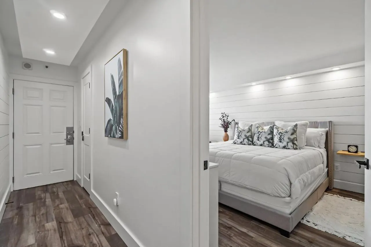 The Summit 803: Beachfront Luxury Condo with Incredible Views Panama City Beach 0*,