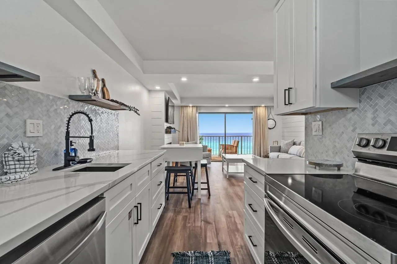 The Summit 803 - Luxury Beach Resort Condo - Beachfront - Incredible Views - Beach Chairs And Sunshade Provided In Condo Panama City Beach Apartahotel